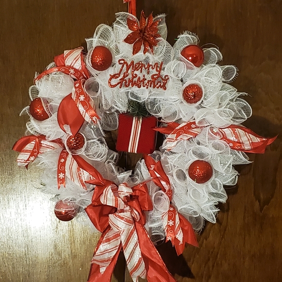 Wreath - Picture 2 of 3